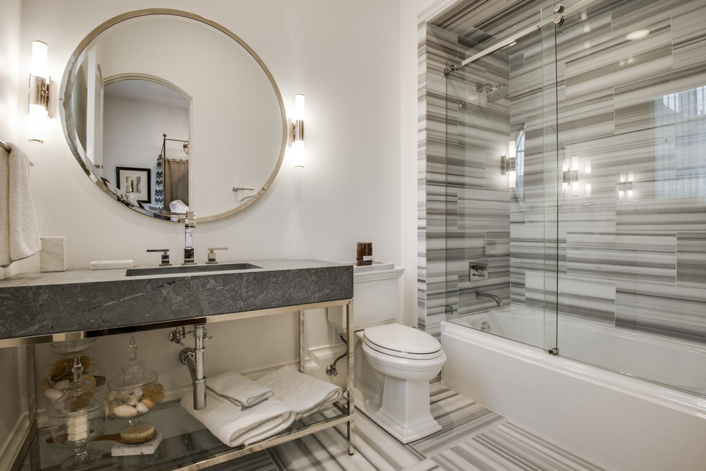 Specchio ovale da bagno con parete scorrevole