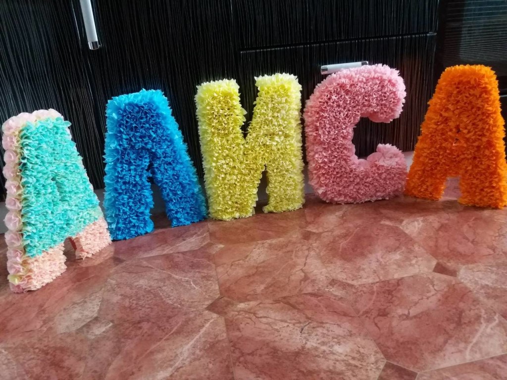 numeri e lettere dal design decorativo dei tovaglioli