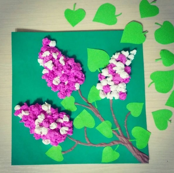 idee per realizzare fiori da tovaglioli di carta