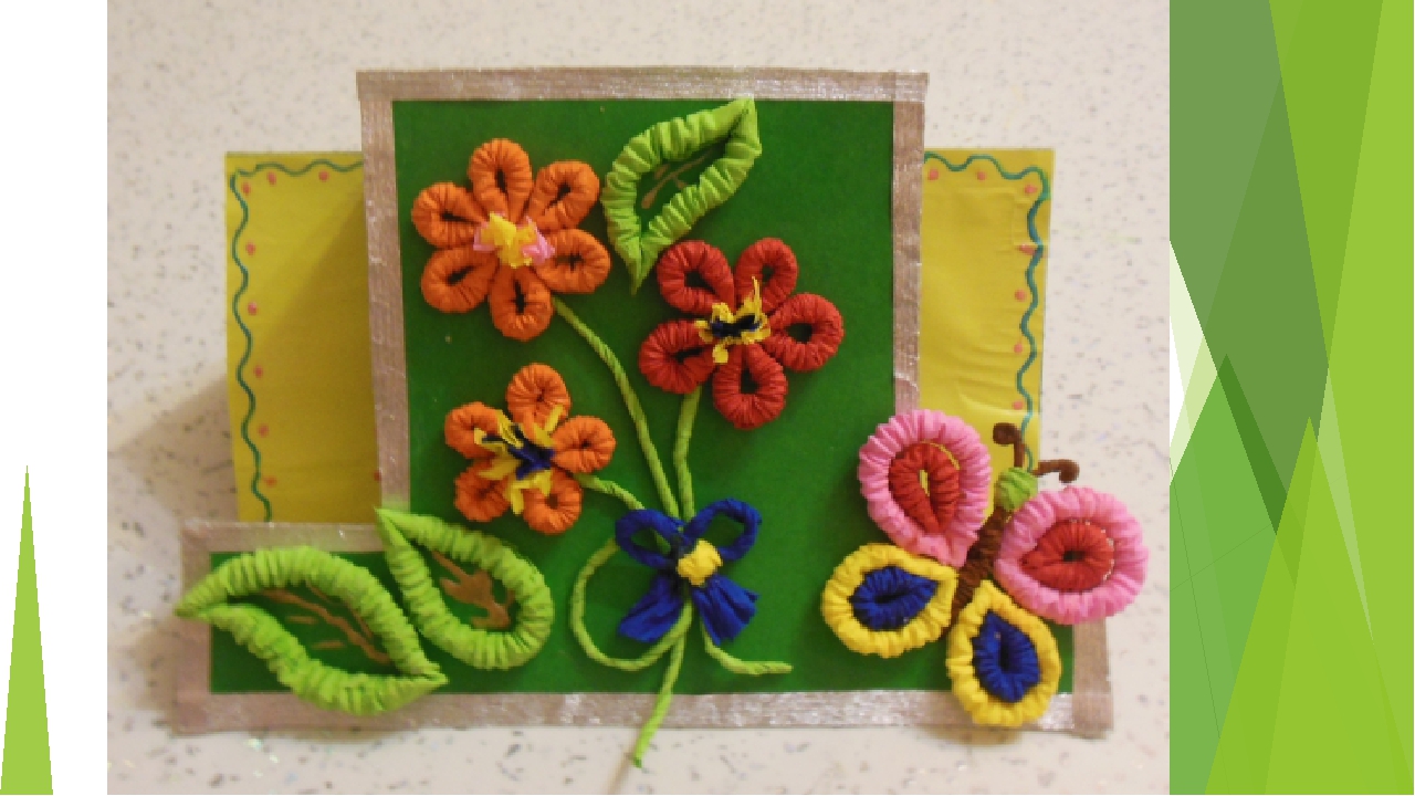 fiori da tovaglioli di carta intrecciati