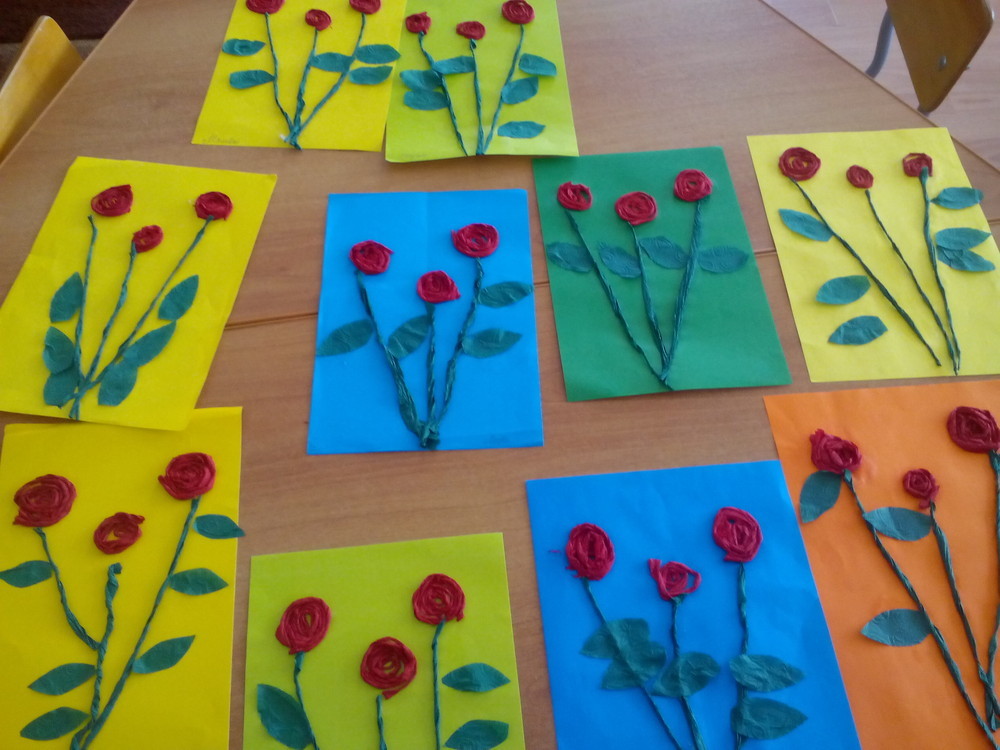 fiori da tovaglioli attorcigliati