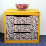 cassettiera decoupage con toppe