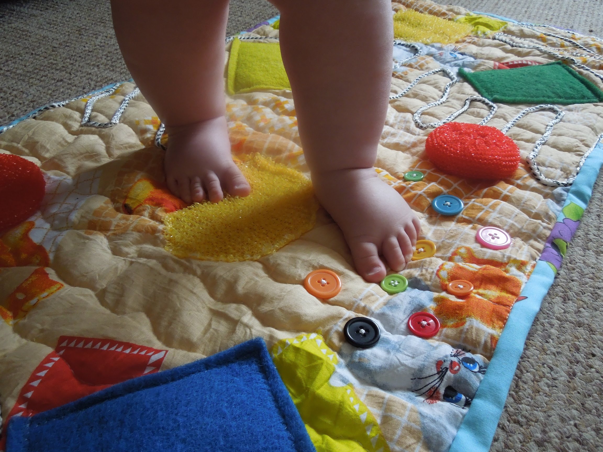 Foto delle opzioni del tappetino da massaggio per bambini