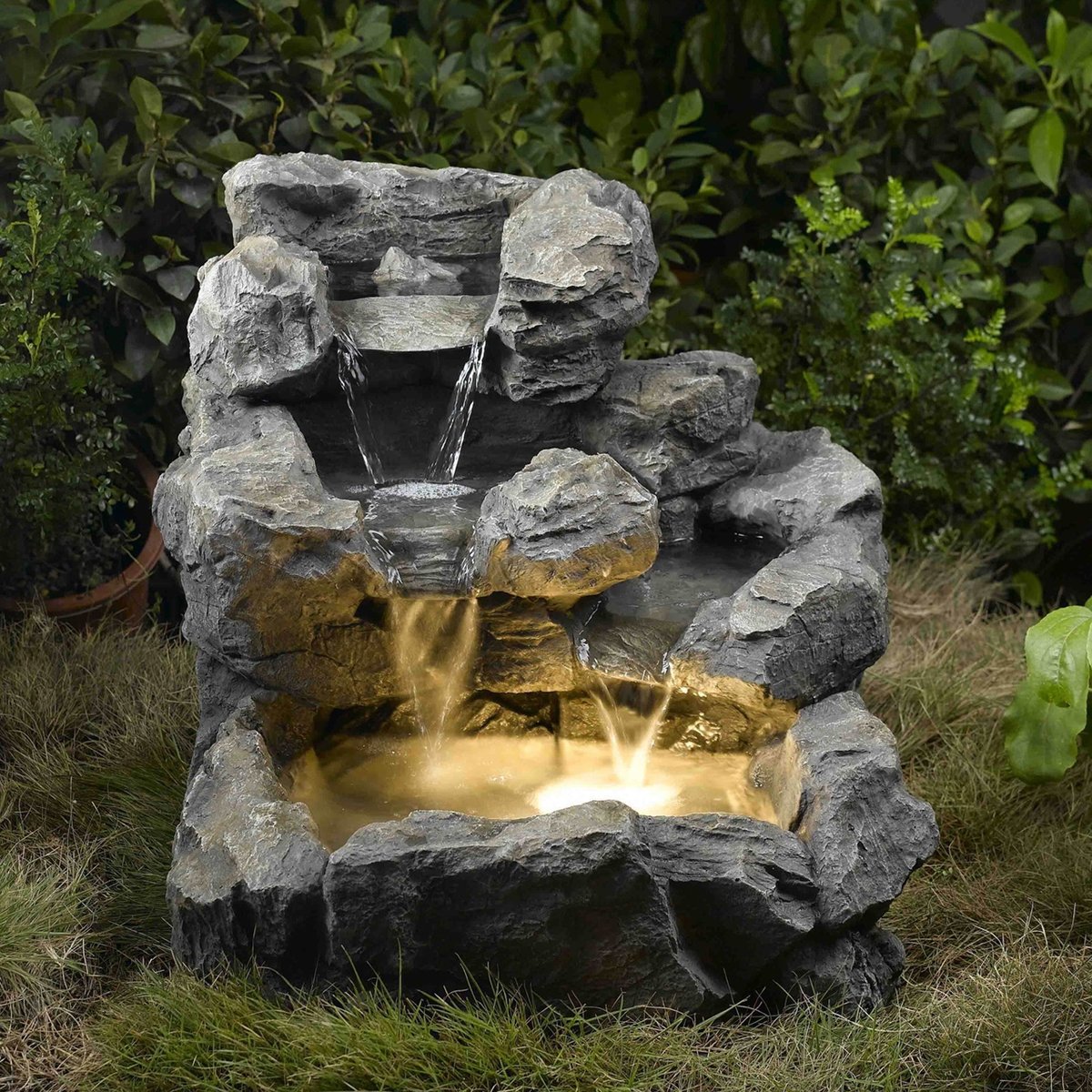 idee di design per fontane in appartamenti