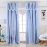 Tende a doppio strato in tulle e tessuto blu