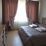 Tende spesse realizzate in tessuto costoso