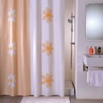 Tenda bicolore su asta per tenda in bagno