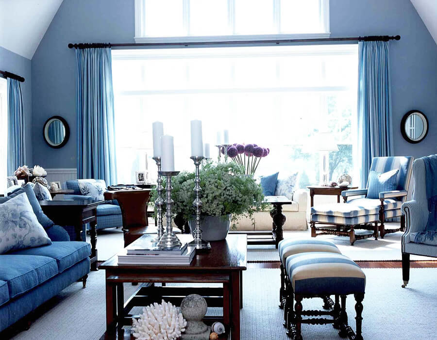 tulle blu all'interno