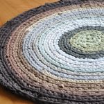 idee fai da te per tappeti con collant di nylon foto