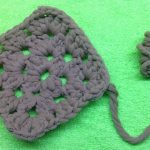 idee per tappeti con collant fai da te
