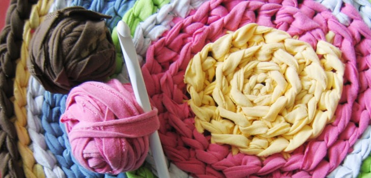 tappeto di collant all'uncinetto