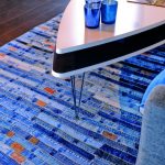 foto di interni di tappeti patchwork