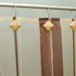 Tenda da doccia con chiusura magnetica