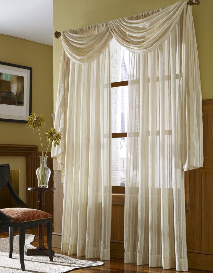 Tende trasparenti con tulle lambrequin