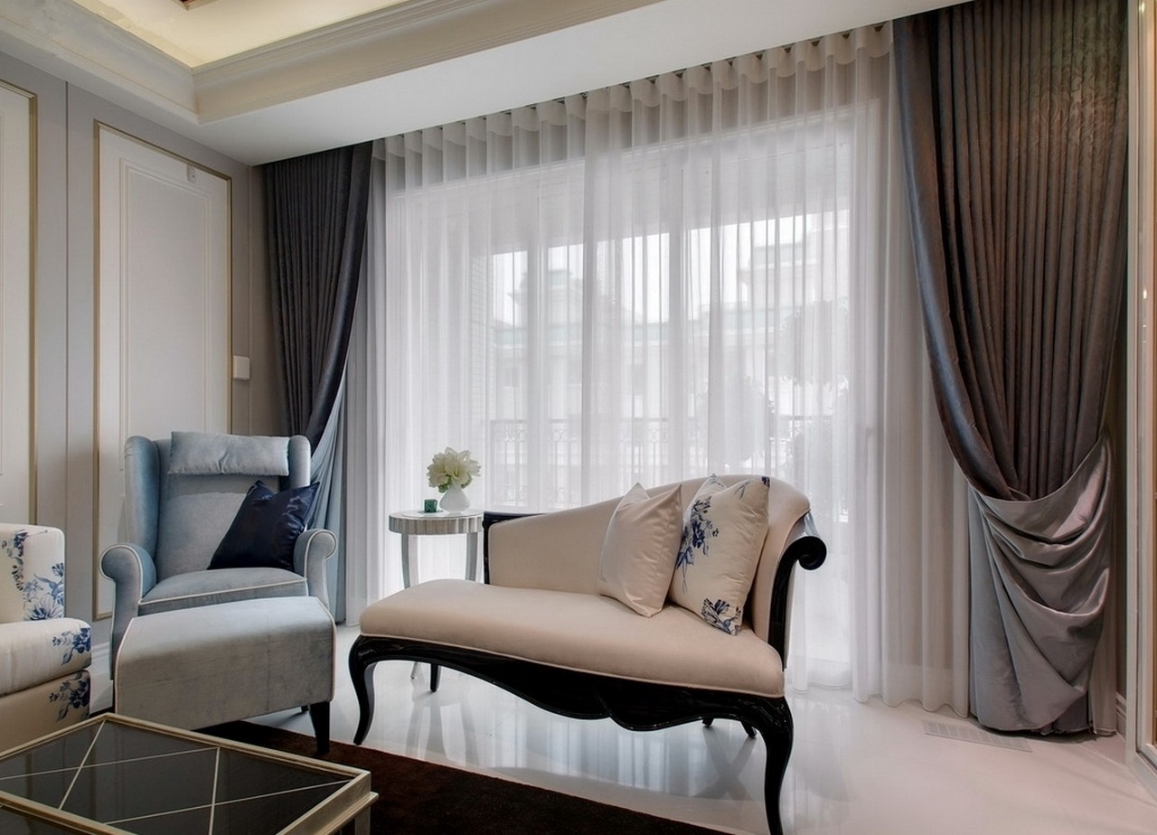 decorare la sala con le tende