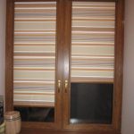 Tende a righe originali per finestre in legno