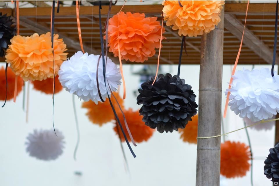 idee per pompon su tovaglioli di carta