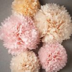 pompon di tovaglioli di design color pesca