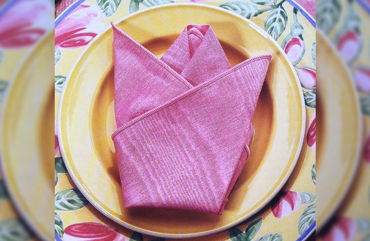 tovaglioli a forma di tulipano