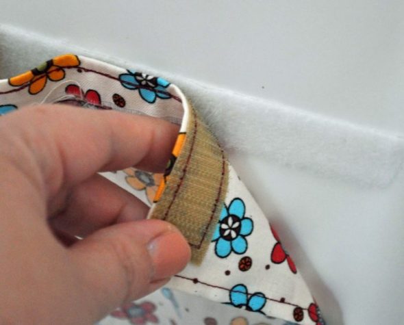 Fissaggio con nastro velcro