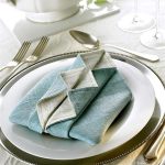 idee per tovaglioli per apparecchiare la tavola e decorazioni