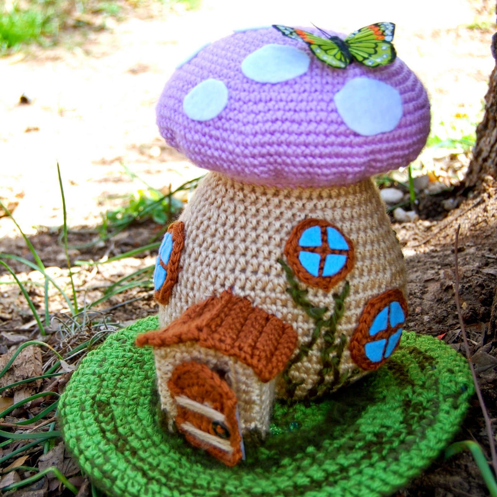 idee per decorare scatole all'uncinetto