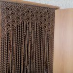 Bellissima tenda sulla porta della camera da letto