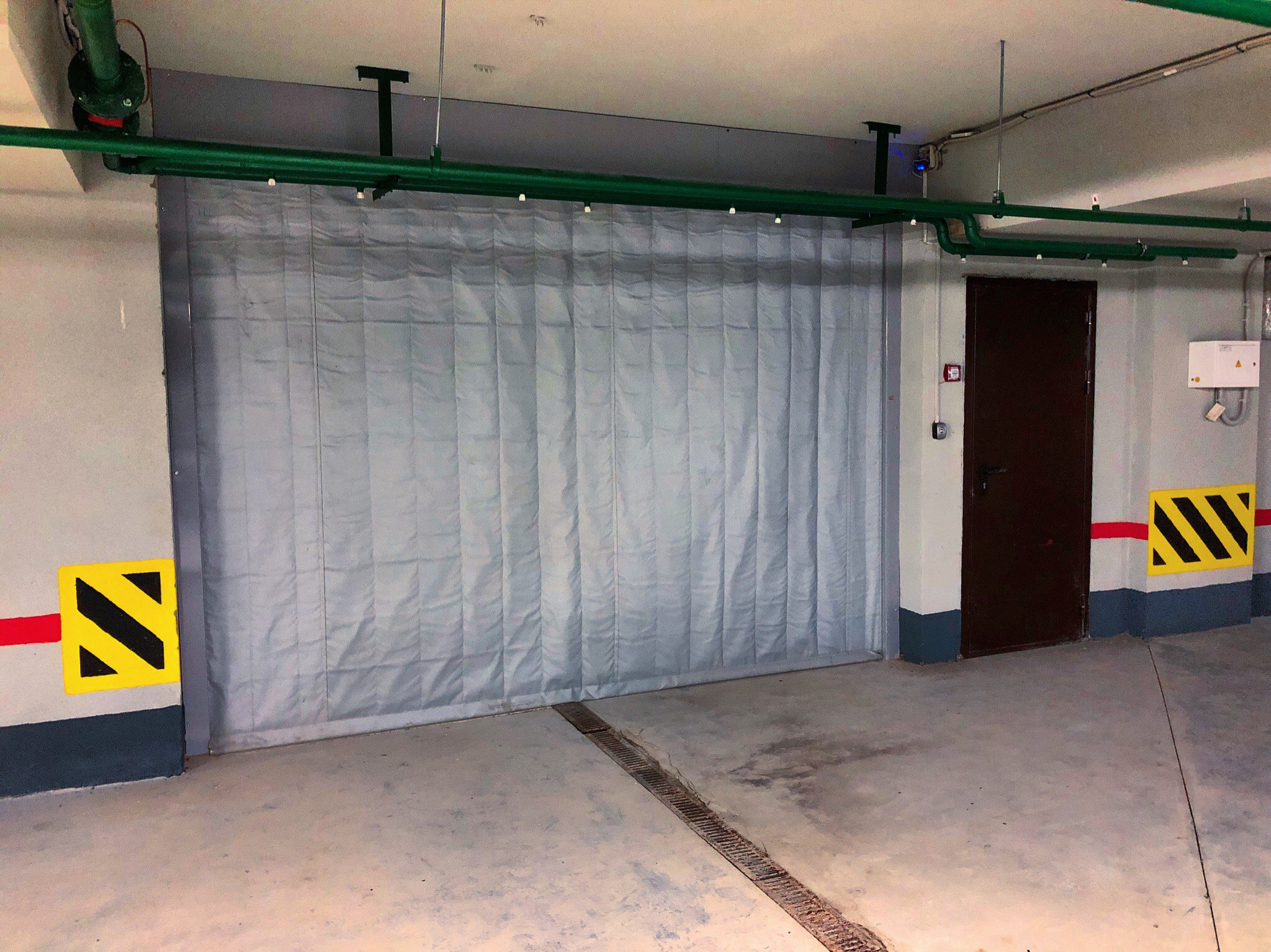 foto della tenda tagliafuoco