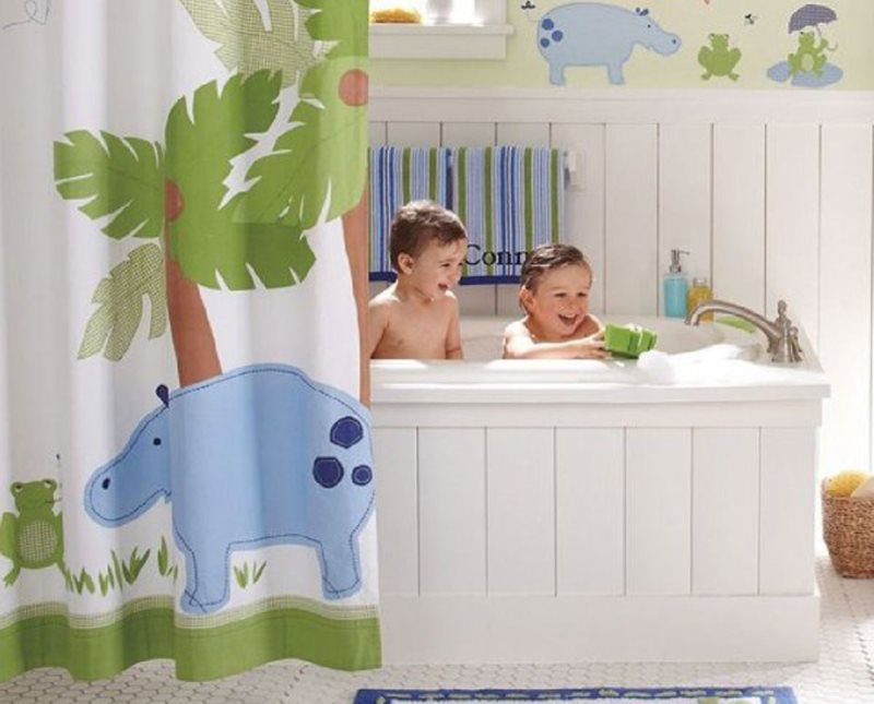 Tenda da doccia con fantasia per bambini piccoli