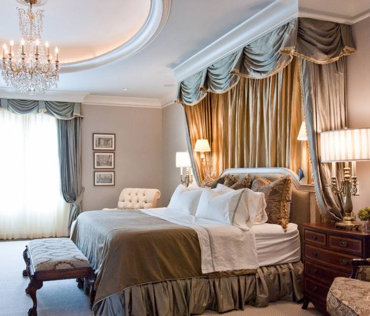 camera da letto in stile classico