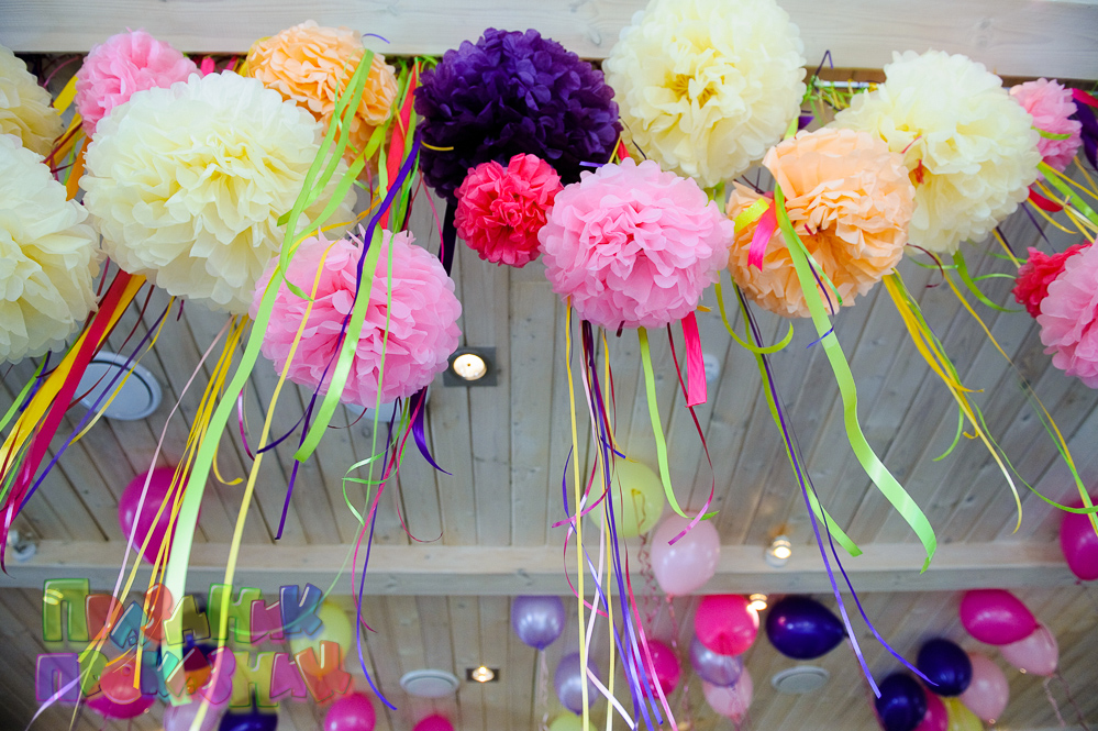pompon per decorazioni da tovaglioli di carta