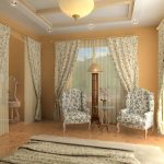 Arredamento accogliente per la camera da letto con piccoli tessuti floreali