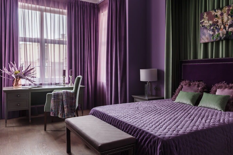 tulle lilla all'interno