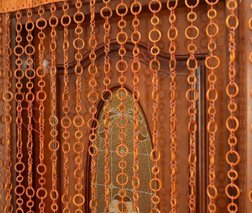 Tende realizzate con anelli di legno