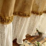 tende in juta con bordo in tulle