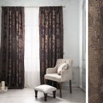 idee per interni con tende jacquard