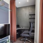 idee di design per tende per la suddivisione in zone della stanza