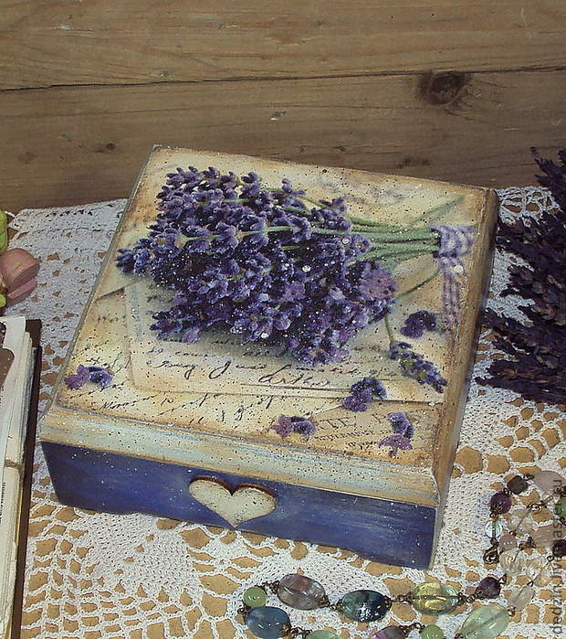 decorazioni per scatole decoupage