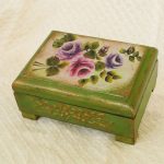 foto di decorazioni di scatole decoupage
