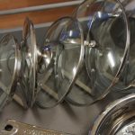 supporto per coperchio in metallo