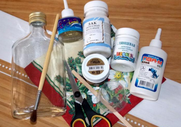 foto di decorazioni per bottiglie in decoupage