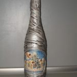 idee di design per bottiglie di vino decoupage