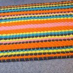 Idee per tappeti fai da te con oggetti vecchi