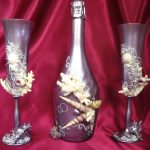 decorazione di bottiglie di champagne per matrimonio