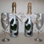 decorazione di bottiglie di champagne per foto di design di nozze