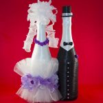 idee di design per decorazioni di bottiglie di champagne per matrimoni