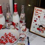 opzioni fotografiche per decorazioni di bottiglie di champagne per matrimoni