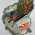 scatola di cartoline con foto decorative