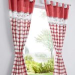 idee per interni con tende a rullo