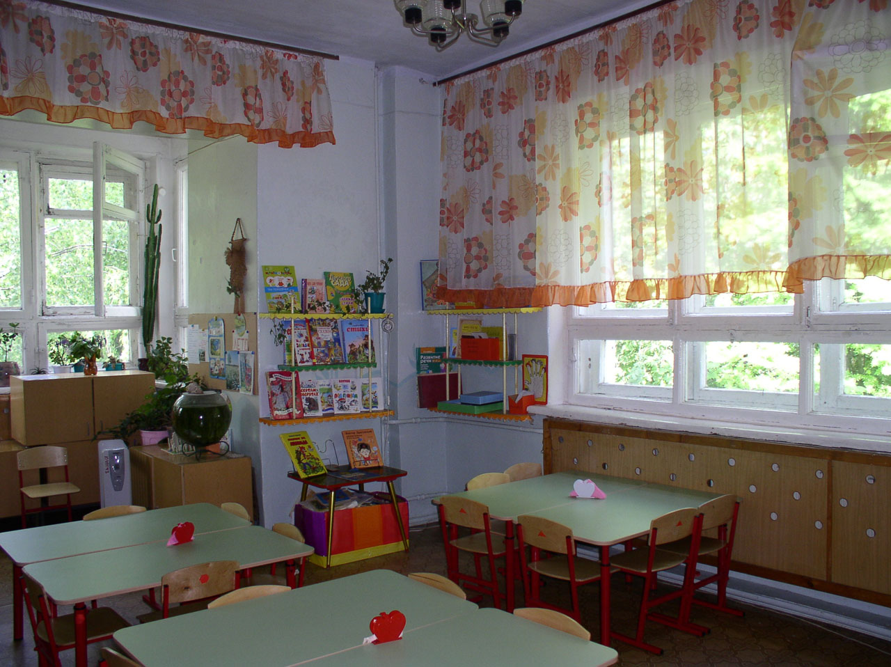 foto di design per tende per la scuola materna